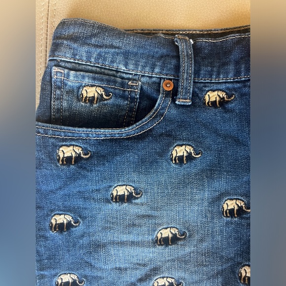 Lucky Brand Y2K Low Rise Elephant Embroidered Jean Malibu Shorts Waist - Sz 2/26 - Picture 10 of 11